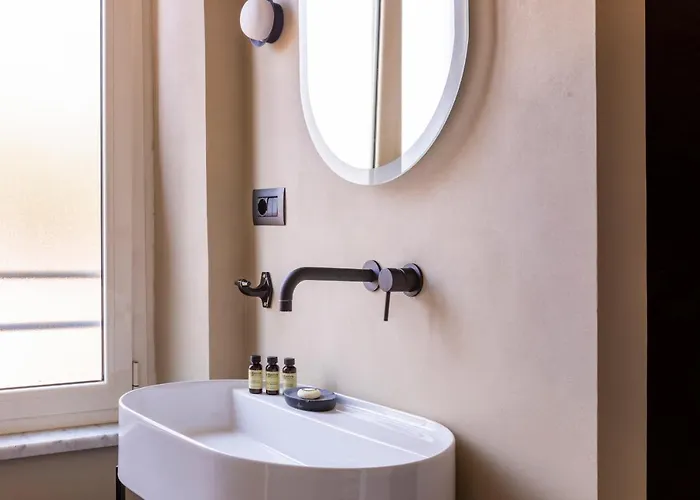Apartamento Romac - Condotti Penthouse In The Spanish Steps Area Roma