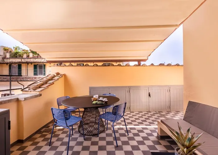 Romac - Condotti Penthouse In The Spanish Steps Area